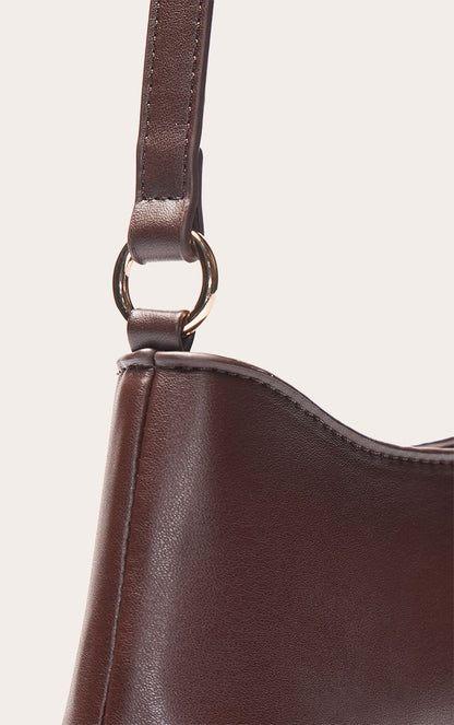 https://mediahub.prettylittlething.com/cno6806_chocolate_xl_3