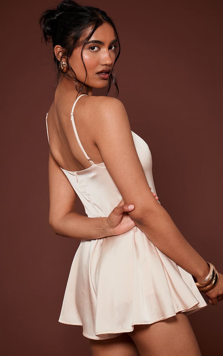https://mediahub.prettylittlething.com/cno6896_champagne_xl_1