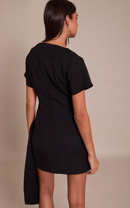 https://mediahub.prettylittlething.com/cno7042_black_xl_1