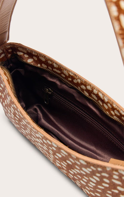 https://mediahub.prettylittlething.com/cno7124_brown_xl_4