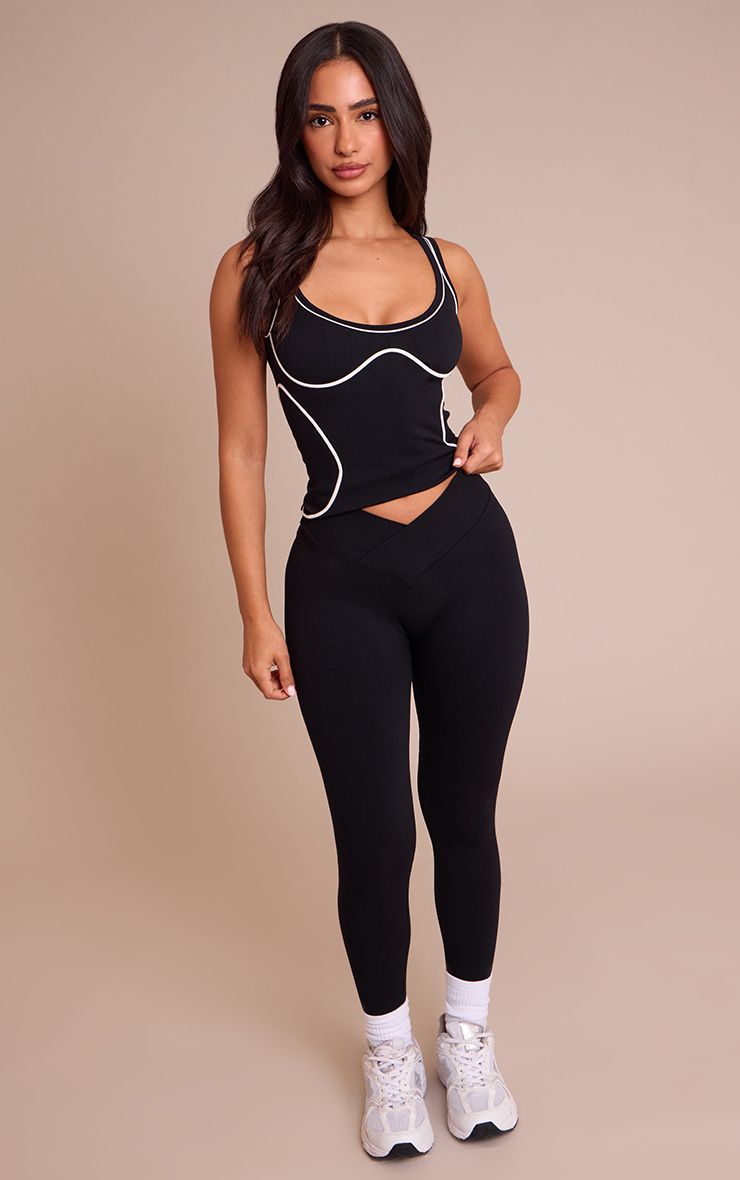 https://mediahub.prettylittlething.com/cno7292_black_xl_2