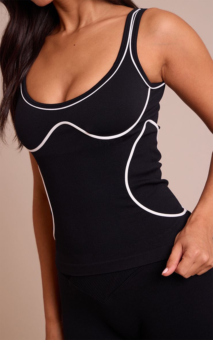 https://mediahub.prettylittlething.com/cno7292_black_xl_3
