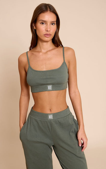 https://mediahub.prettylittlething.com/cno7333_sage%20green_xl