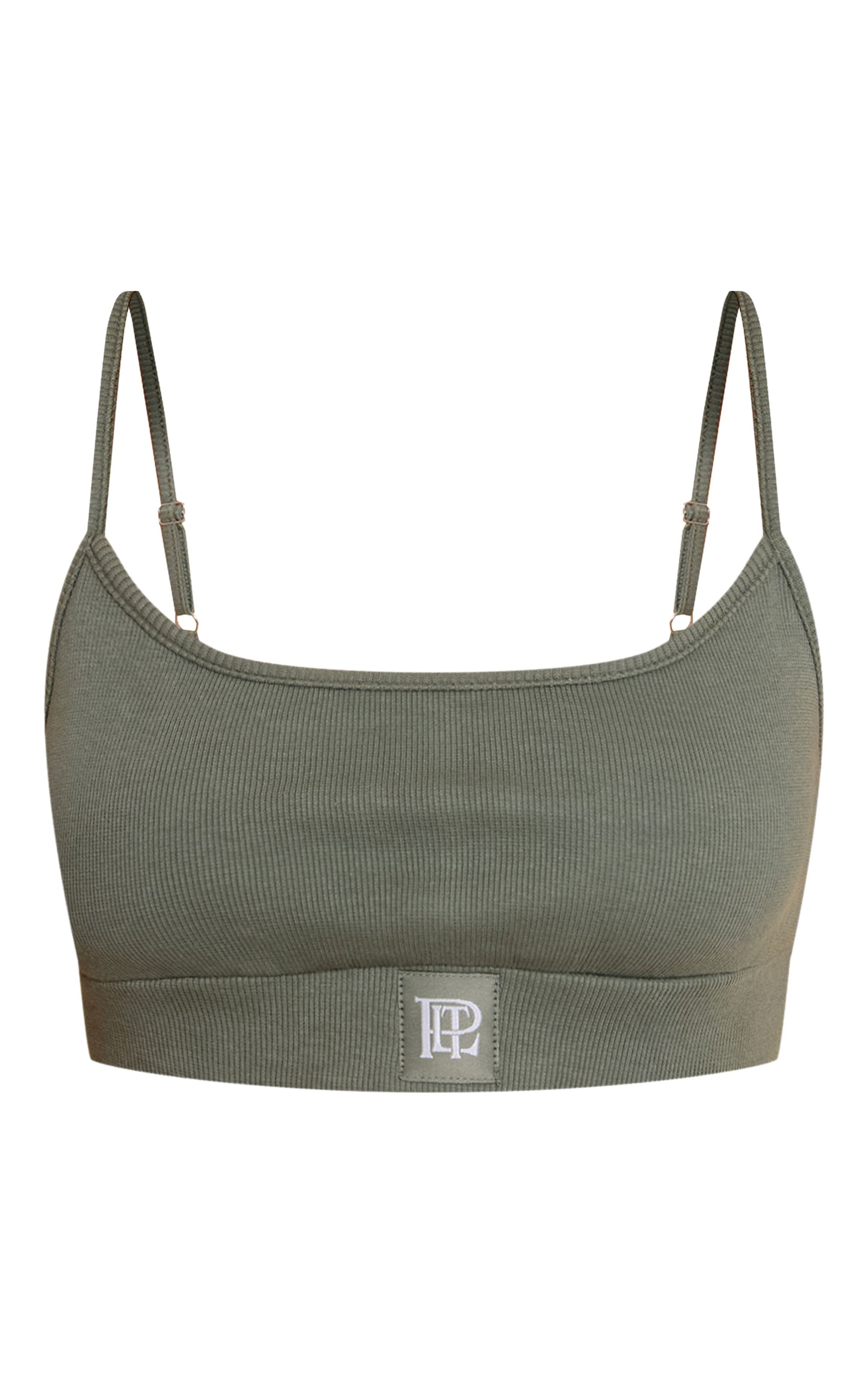 https://mediahub.prettylittlething.com/cno7333_sage%20green_xl_4