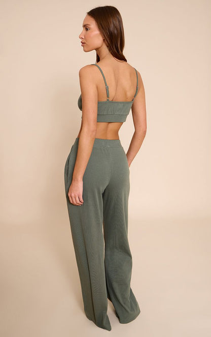 https://mediahub.prettylittlething.com/cno7334_sage%20green_xl_2
