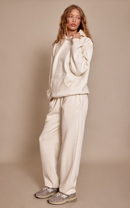 https://mediahub.prettylittlething.com/cno7343_cream_xl_1