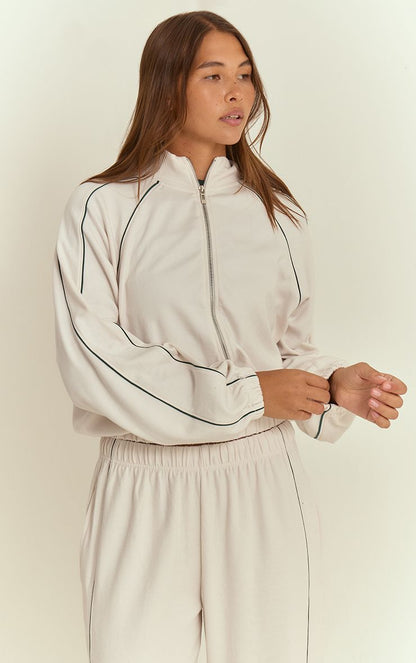 https://mediahub.prettylittlething.com/cno7346_cream_xl