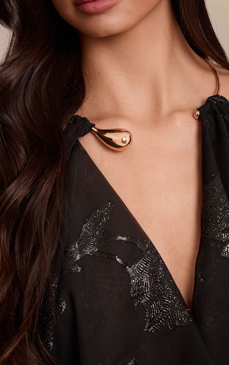 https://mediahub.prettylittlething.com/cno7425_black_xl_3