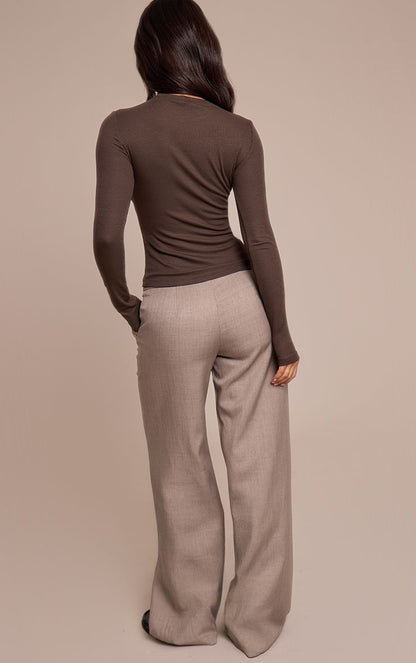 https://mediahub.prettylittlething.com/cno7529_taupe_xl_2