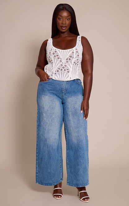 https://mediahub.prettylittlething.com/cno7802_white_xl_2