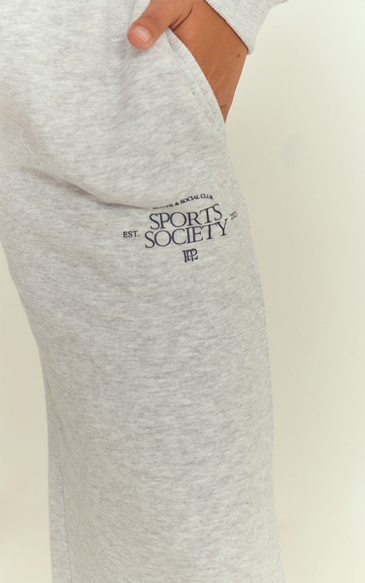 https://mediahub.prettylittlething.com/cno7813_ash%20grey_xl_3