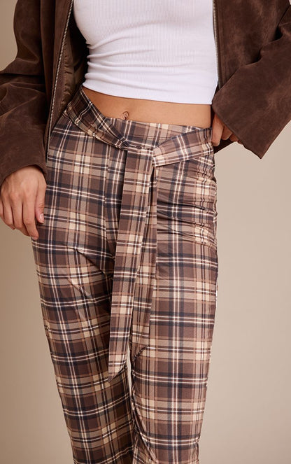 https://mediahub.prettylittlething.com/cno8261_brown_xl_3