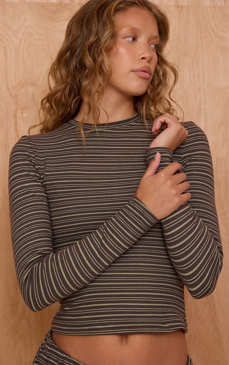 https://mediahub.prettylittlething.com/cno8327_dark%20green_xl