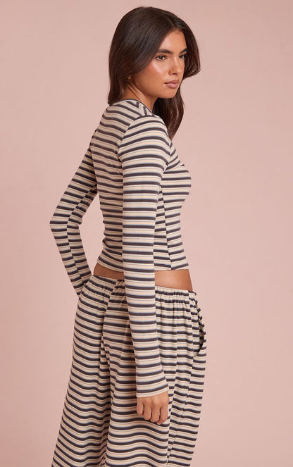 https://mediahub.prettylittlething.com/cno8328_brown_xl_1