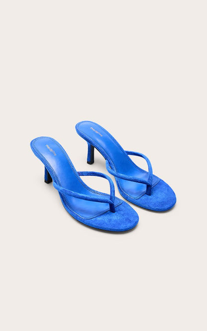 https://mediahub.prettylittlething.com/cno8373_cobalt_xl_2