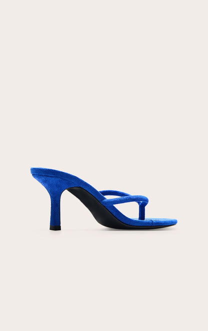 https://mediahub.prettylittlething.com/cno8373_cobalt_xl_3