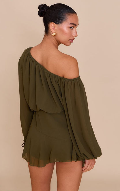 https://mediahub.prettylittlething.com/cno8467_olive_xl_1