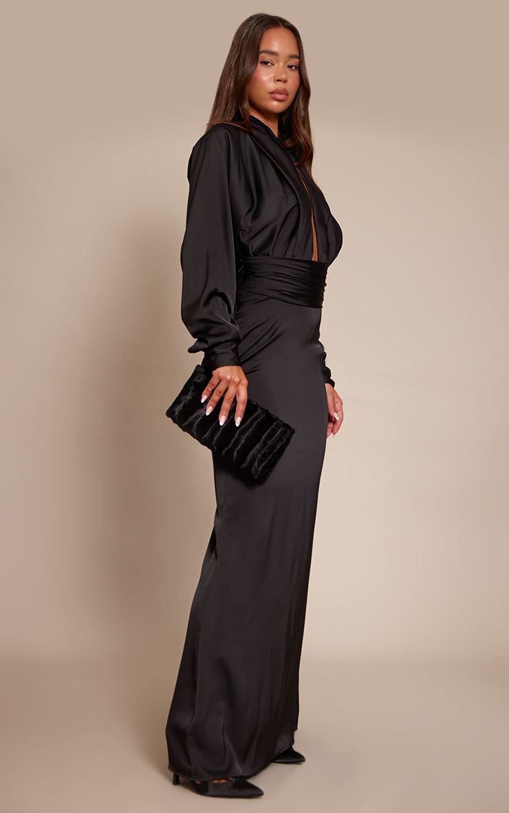 https://mediahub.prettylittlething.com/cno8579_black_xl_3