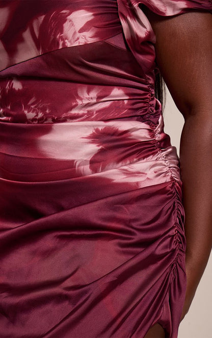 https://mediahub.prettylittlething.com/cno8696_plum_xl_3