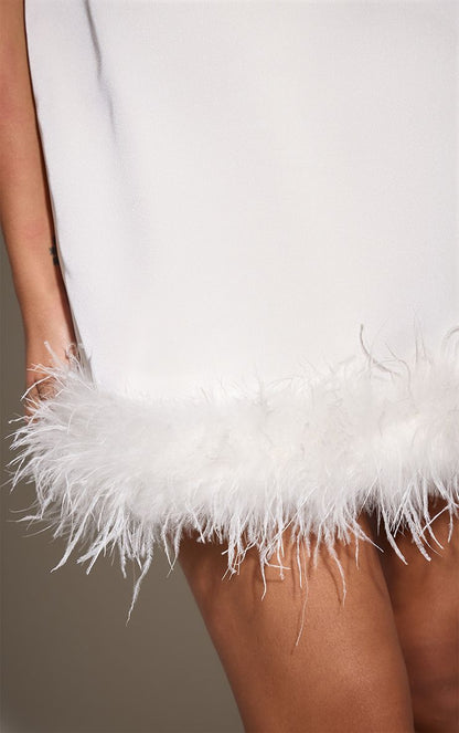 https://mediahub.prettylittlething.com/cno8713_white_xl_3