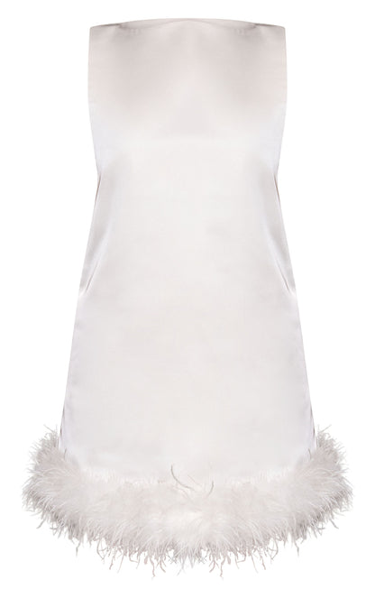 https://mediahub.prettylittlething.com/cno8713_white_xl_4