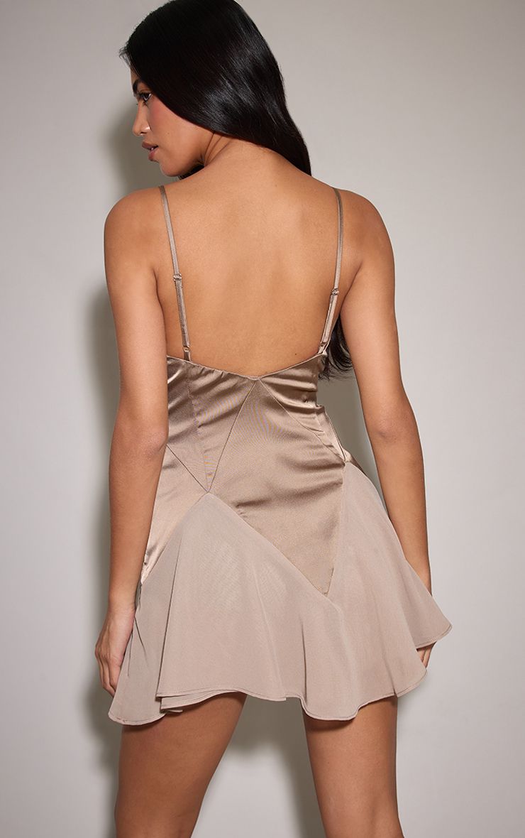 https://mediahub.prettylittlething.com/cno8852_taupe_xl_1