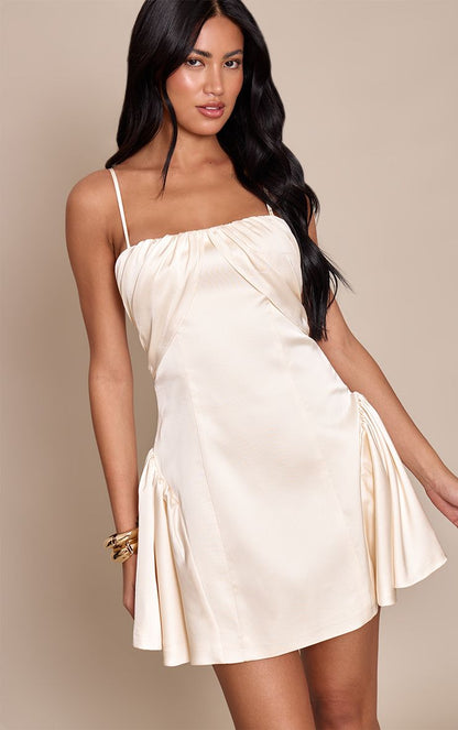 https://mediahub.prettylittlething.com/cno8884_cream_xl