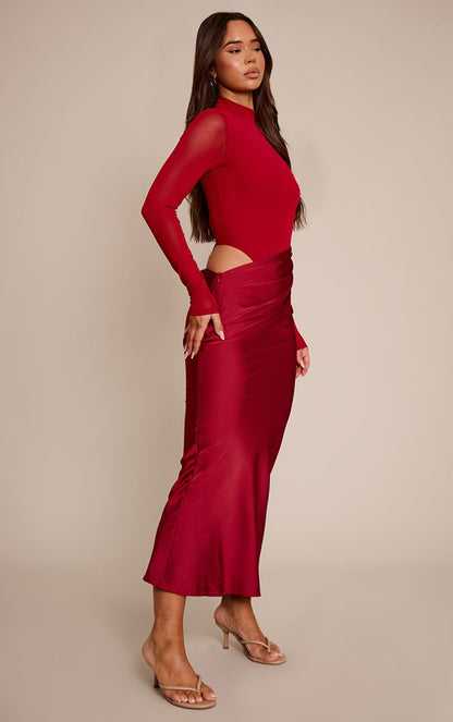 https://mediahub.prettylittlething.com/cno8892_wine_xl_2