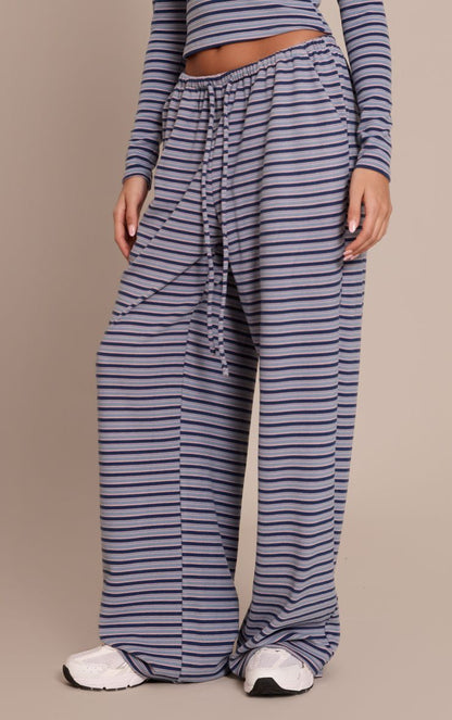 https://mediahub.prettylittlething.com/cno9115_navy_xl_1