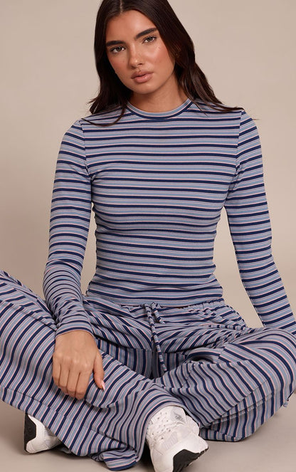 https://mediahub.prettylittlething.com/cno9116_navy_xl