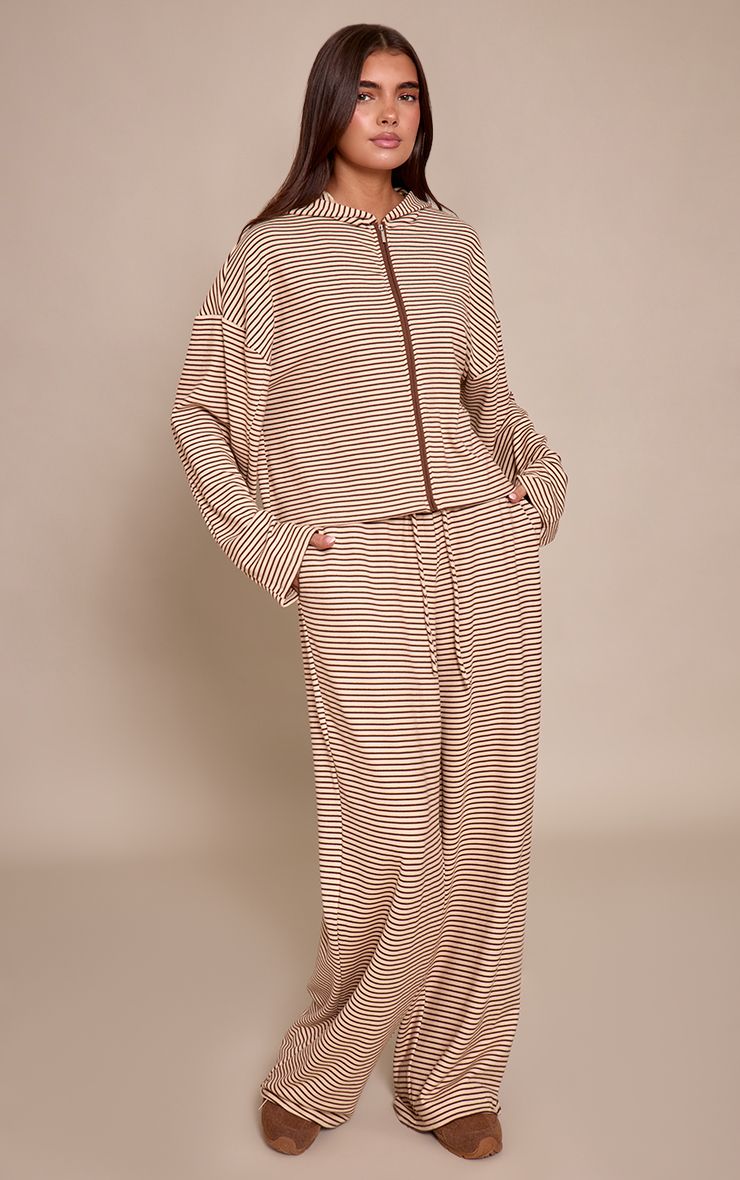 https://mediahub.prettylittlething.com/cno9117_sand_xl_2