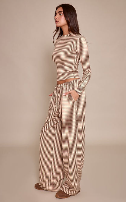 https://mediahub.prettylittlething.com/cno9118_sand_xl_1