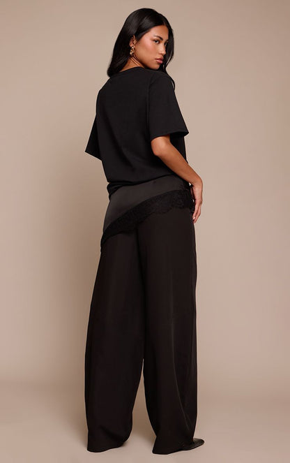 https://mediahub.prettylittlething.com/cno9278_black_xl_2