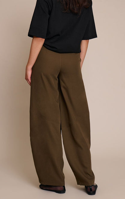 https://mediahub.prettylittlething.com/cno9279_dark%20khaki_xl_2
