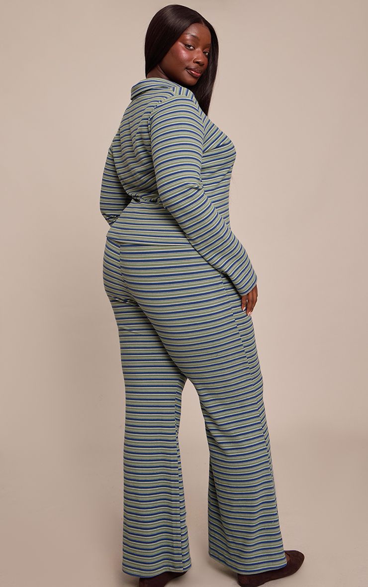 https://mediahub.prettylittlething.com/cno9343_green_xl_2