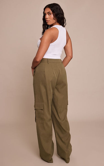 https://mediahub.prettylittlething.com/cno9350_khaki_xl_2