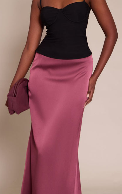 https://mediahub.prettylittlething.com/cno9374_plum_xl_3