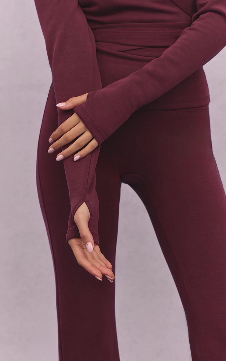 https://mediahub.prettylittlething.com/cno9427_plum_xl_3
