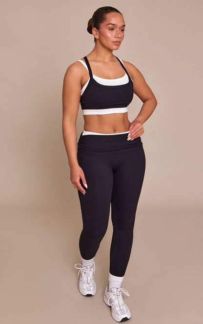 https://mediahub.prettylittlething.com/cno9449_black_xl_1