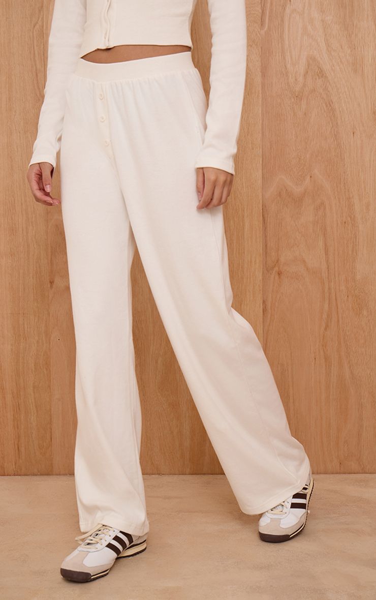 https://mediahub.prettylittlething.com/cno9489_cream_xl_1