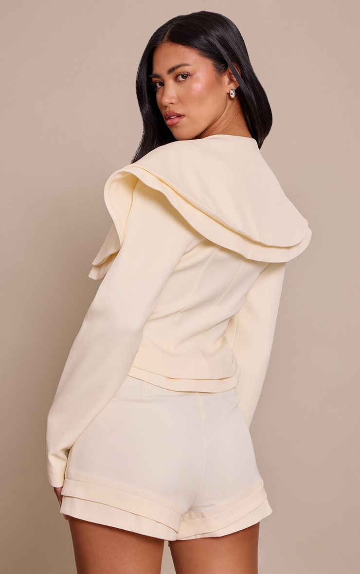 https://mediahub.prettylittlething.com/cnp0216_cream_xl_1