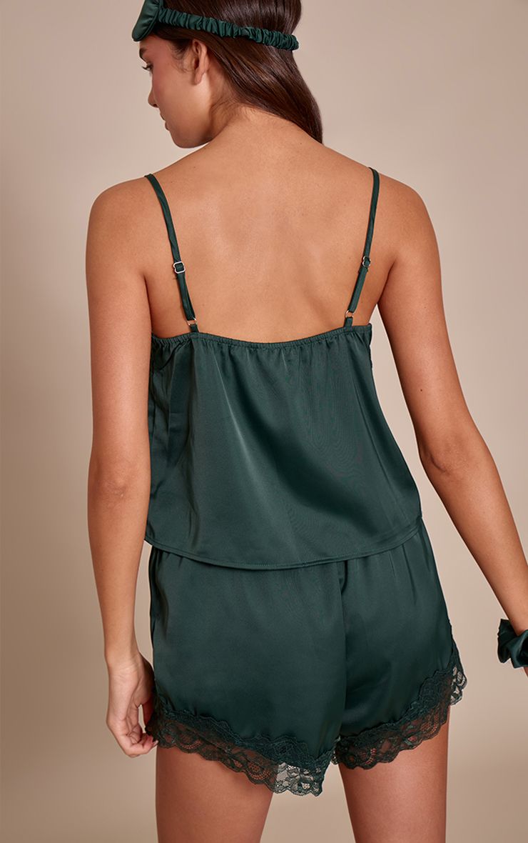 https://mediahub.prettylittlething.com/cnp0226_forest%20green_xl_2
