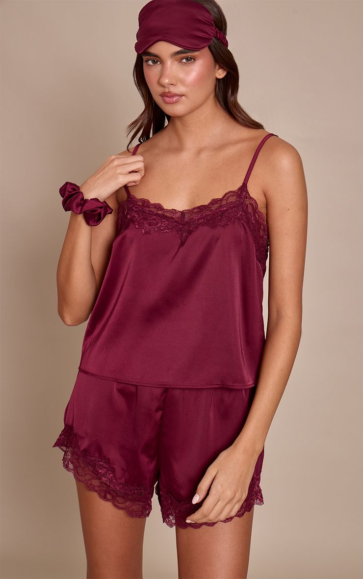 https://mediahub.prettylittlething.com/cnp0227_burgundy_xl_1