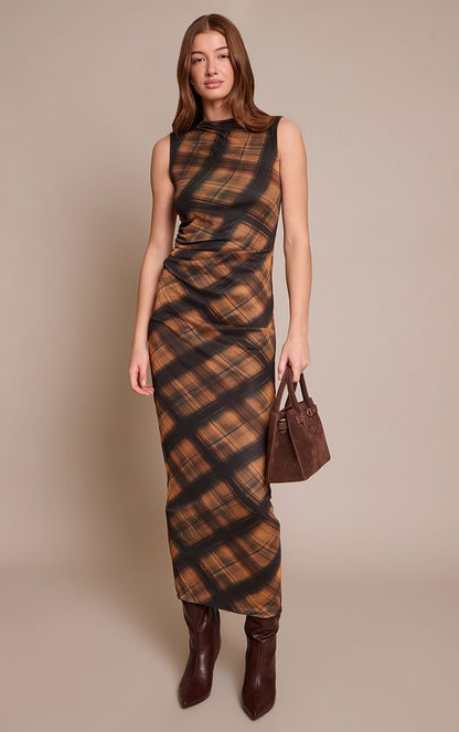 https://mediahub.prettylittlething.com/cnp0230_brown_xl