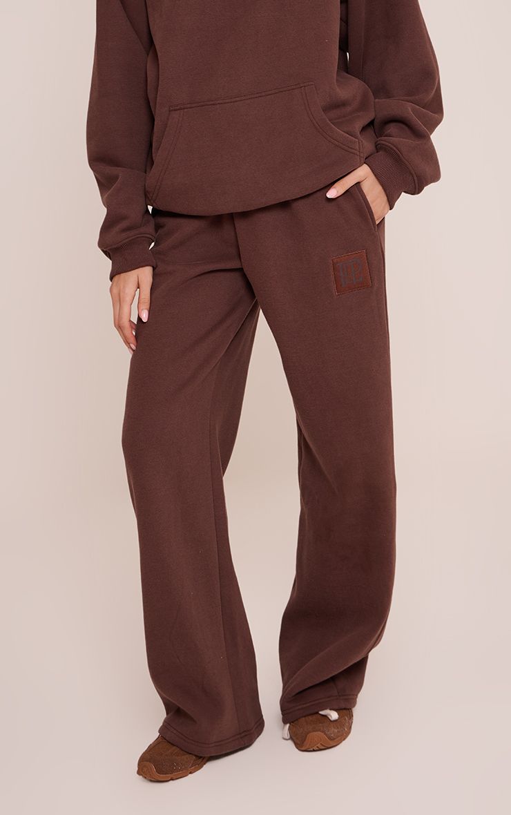 https://mediahub.prettylittlething.com/cnp0454_chocolate_xl_1