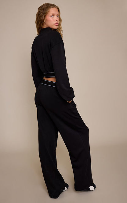 https://mediahub.prettylittlething.com/cnp0482_black_xl_2