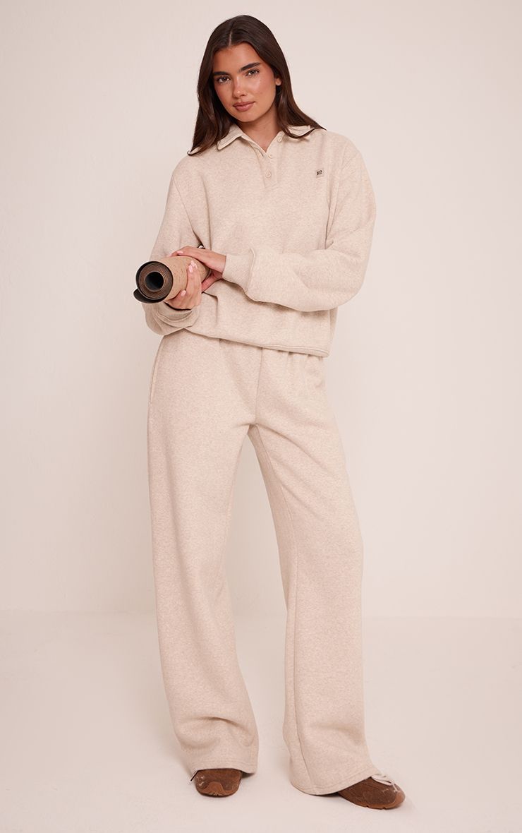 https://mediahub.prettylittlething.com/cnp0497_oatmeal_xl