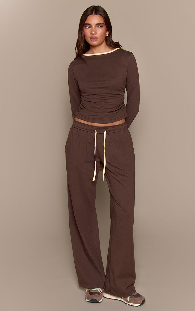 https://mediahub.prettylittlething.com/cnp0509_chocolate_xl_2