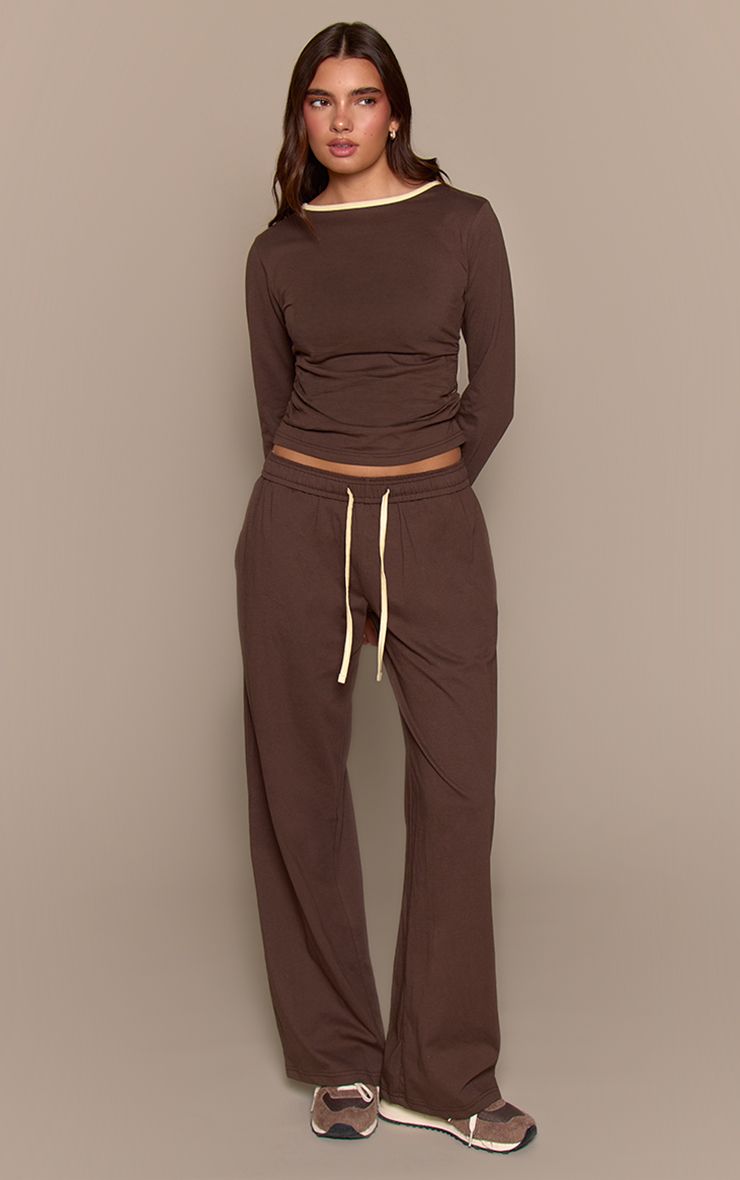 https://mediahub.prettylittlething.com/cnp0510_chocolate_xl