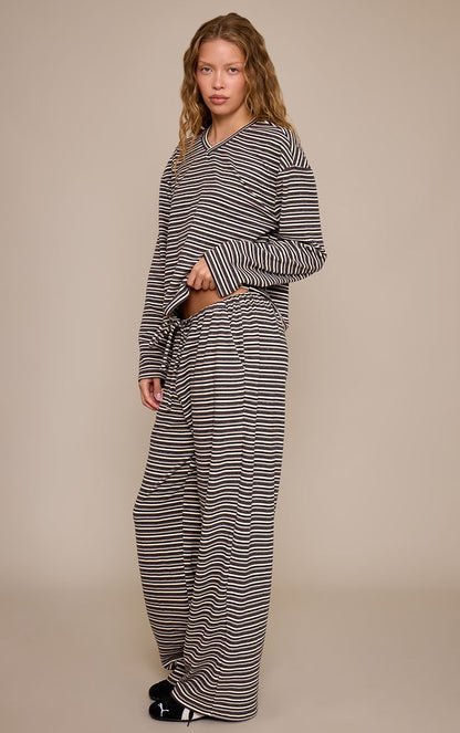https://mediahub.prettylittlething.com/cnp0538_grey_xl_1